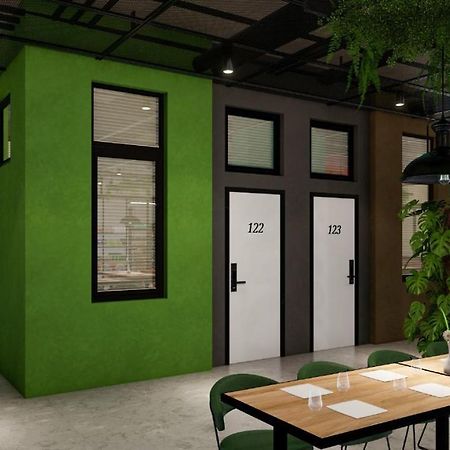 Mega Hostel Sarande Ngoại thất bức ảnh